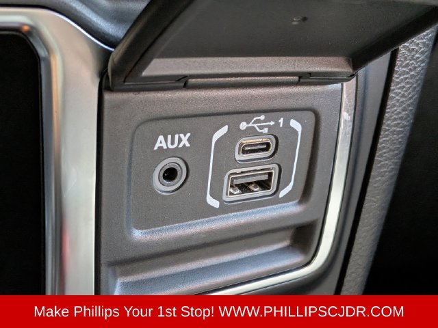 Certified 2022 Jeep Wrangler Sport AWD/4WD image 18