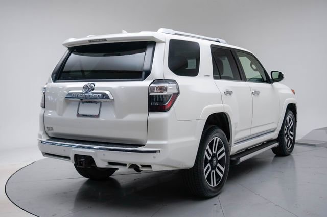 Used 2017 Toyota 4Runner Limited AWD/4WD image 13