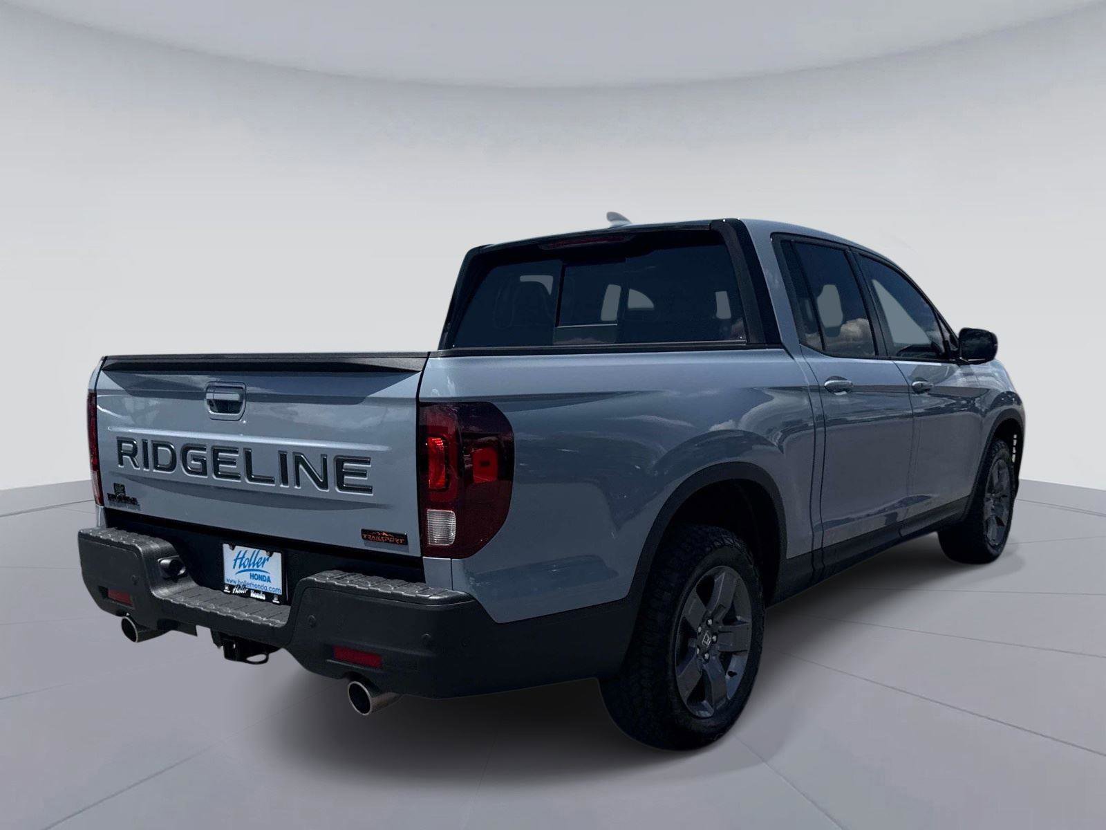 Certified 2025 Honda Ridgeline TrailSport image 4