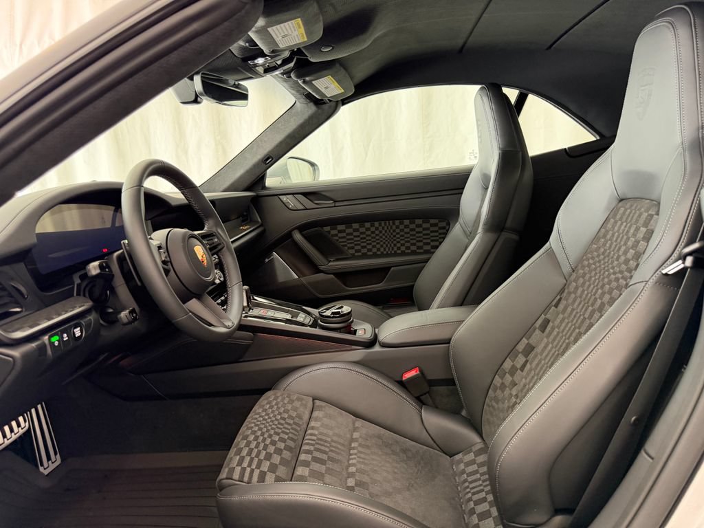 New 2026 Porsche 911 GTS RWD image 5