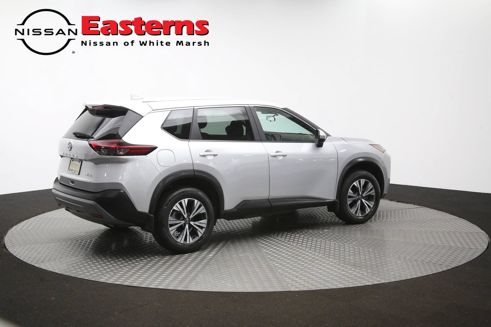 Used 2023 Nissan Rogue SV AWD/4WD image 37