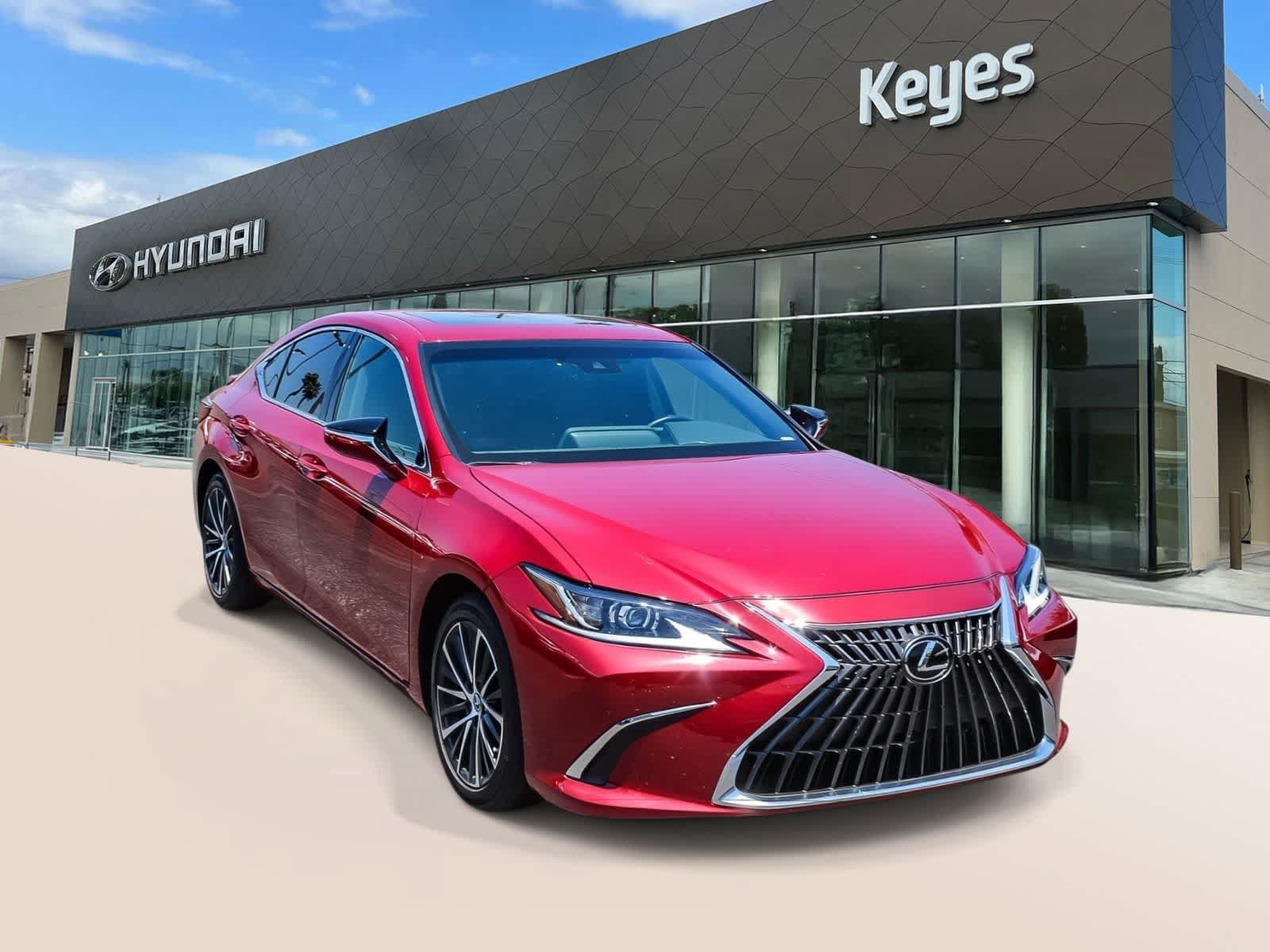 Used 2025 Lexus ES 300h w/ Premium Package FWD image 3