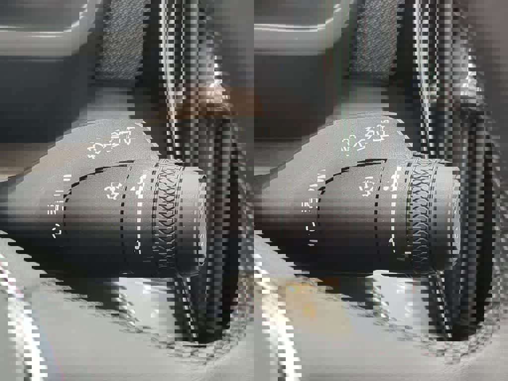 Certified 2026 Volvo XC90 B6 Plus w/ Protection Package Premier image 7