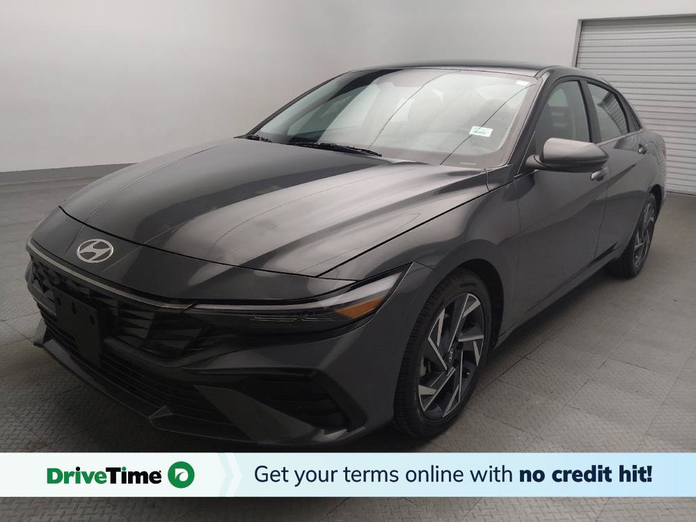 Used 2025 Hyundai Elantra Limited