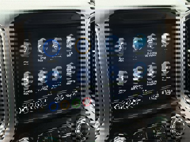 Used 2021 GMC Sierra 1500 Elevation w/ Preferred Package image 18