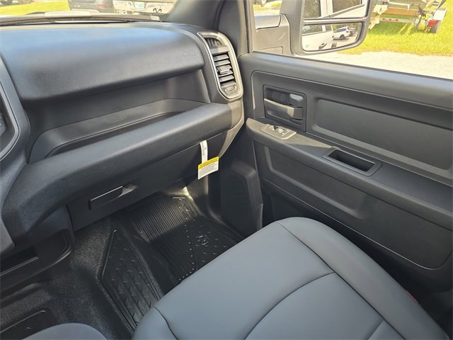 New 2026 RAM 3500 Tradesman image 12