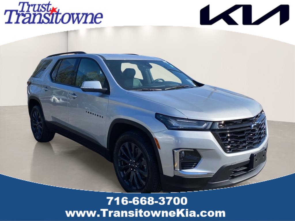 Used 2022 Chevrolet Traverse RS AWD/4WD image 1