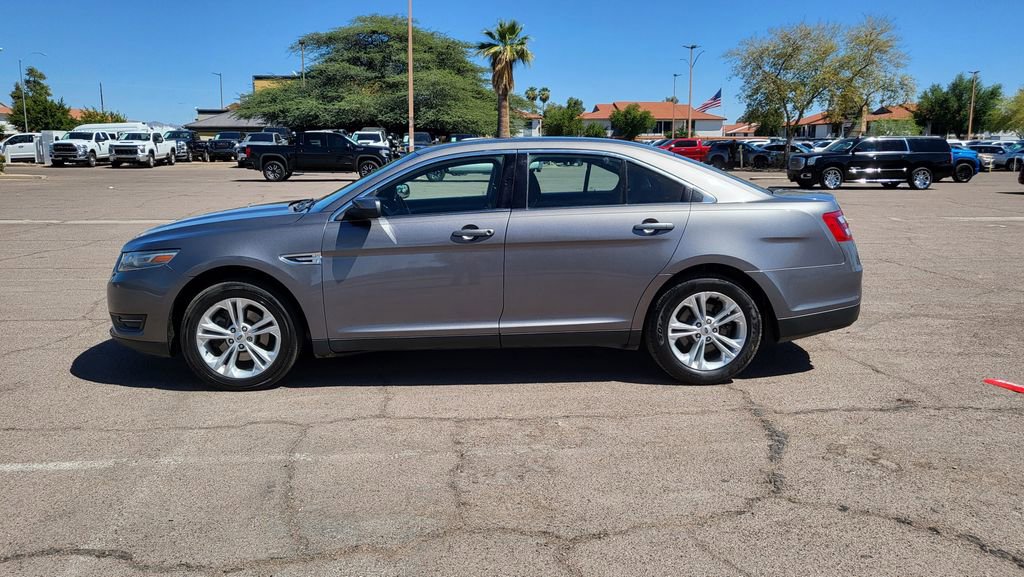 Used 2013 Ford Taurus SEL image 5