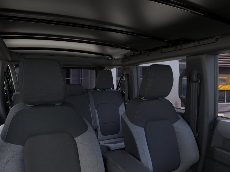 New 2025 Ford Bronco 4-Door AWD/4WD image 12