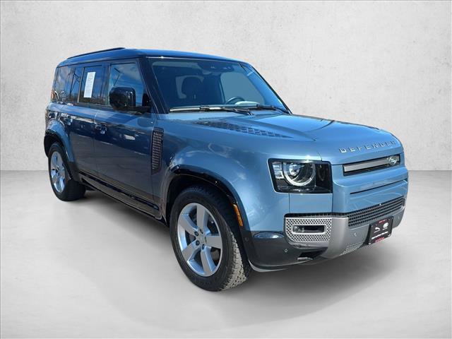 Used 2024 Land Rover Defender 110 X-Dynamic SE image 3