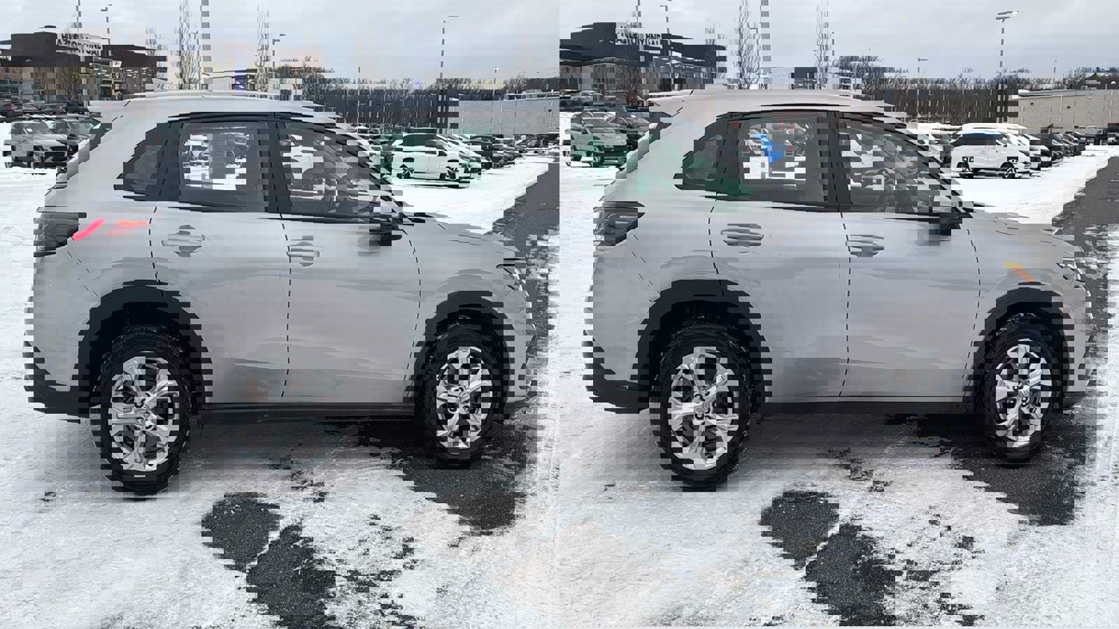 Used 2023 Honda HR-V LX image 5