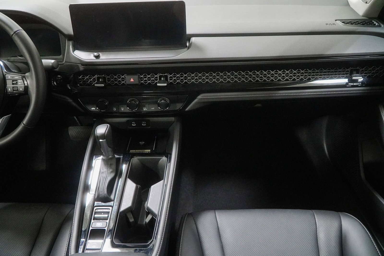 Used 2024 Honda Accord Touring image 34