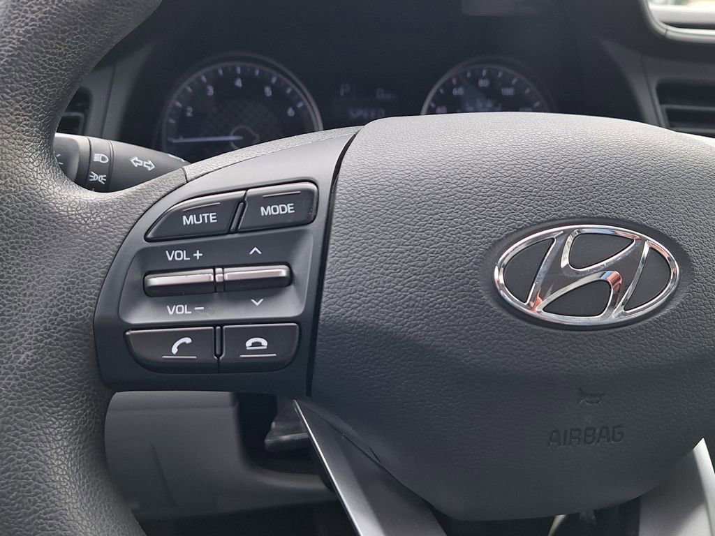 Used 2019 Hyundai Elantra SE image 15