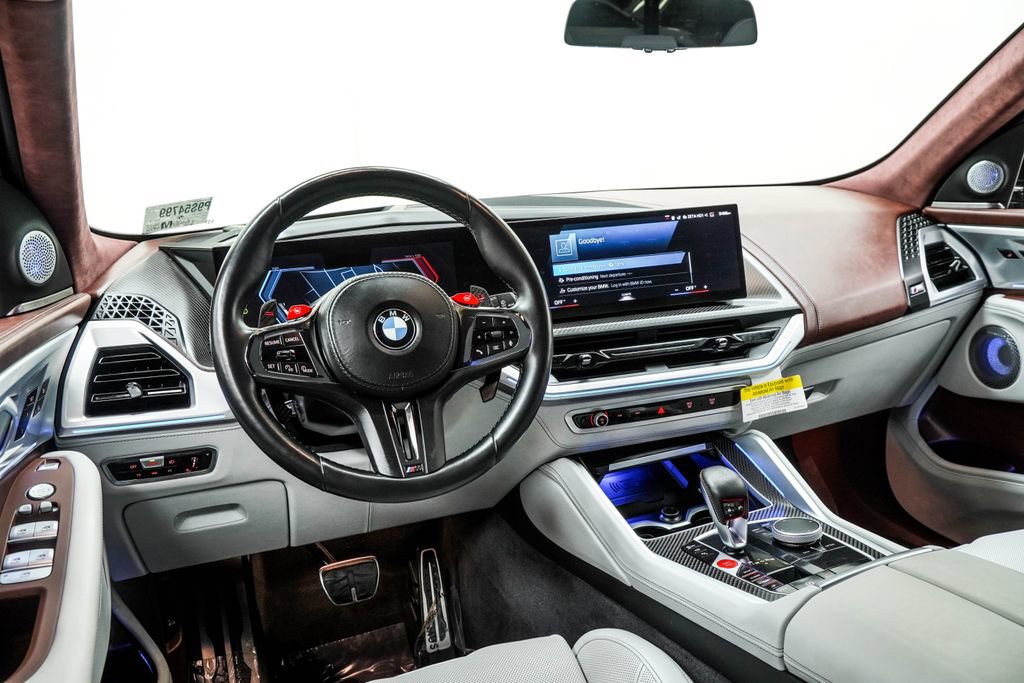 Used 2023 BMW XM AWD/4WD image 5