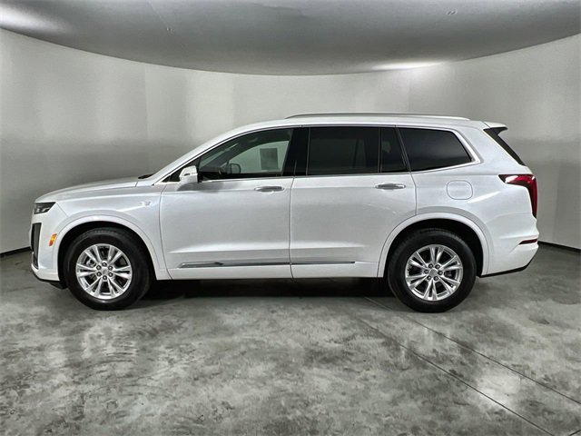 Certified 2025 Cadillac XT6 Luxury image 5