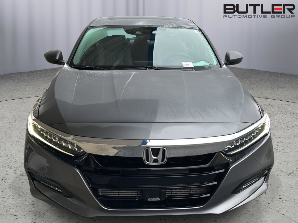 Used 2018 Honda Accord Touring image 7