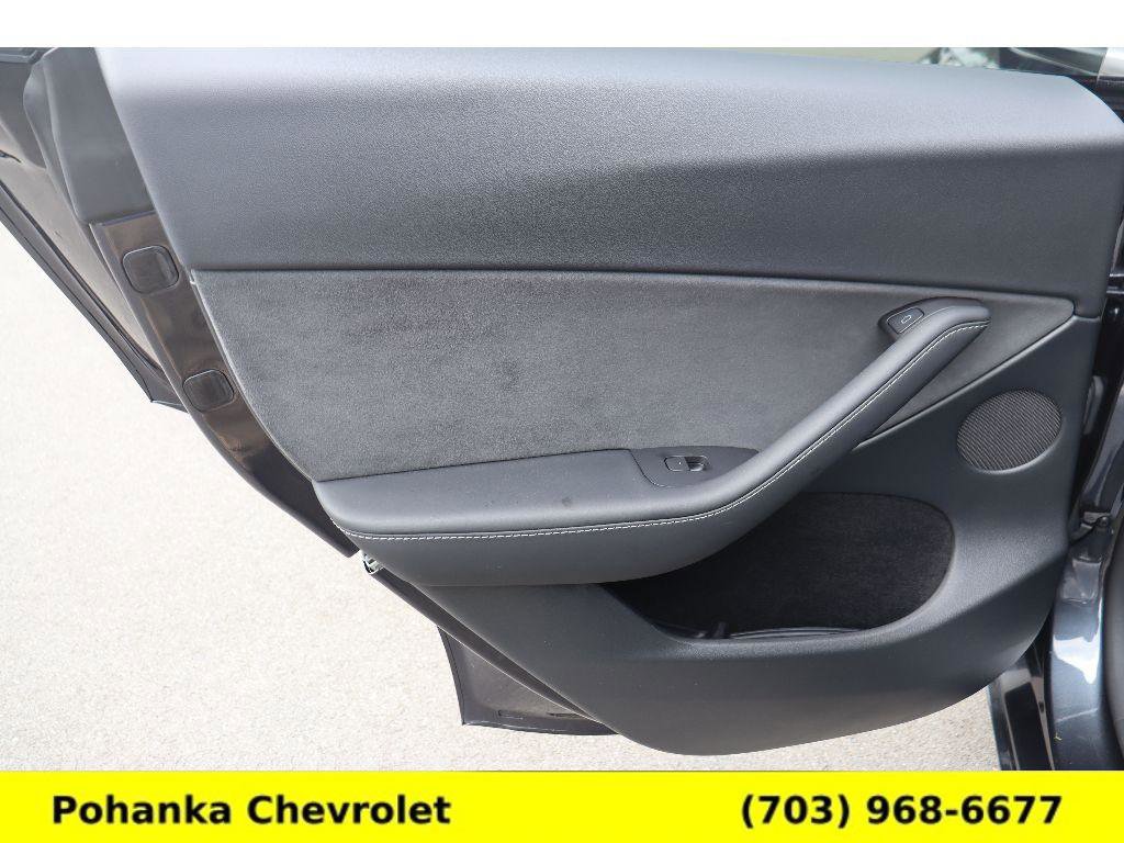 Used 2024 Tesla Model Y Long Range RWD image 21