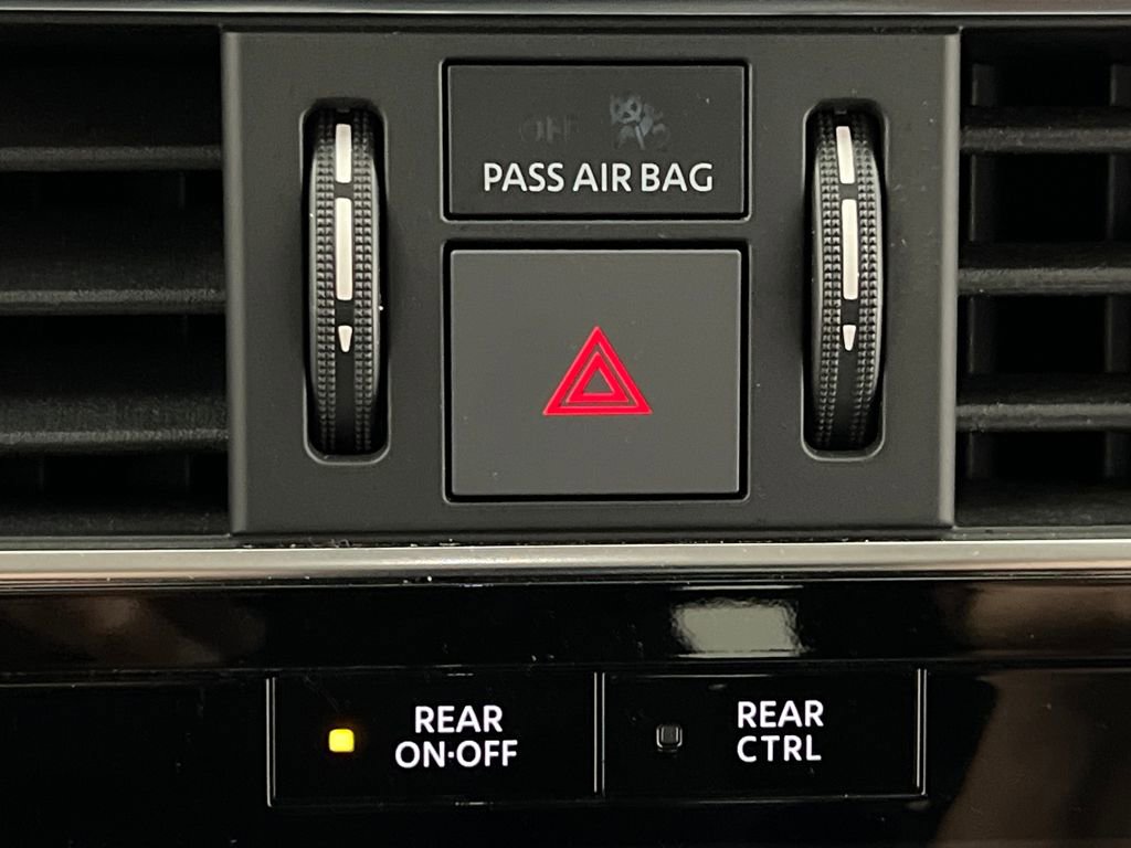 Used 2024 Nissan Armada SV w/ Cargo Package image 58