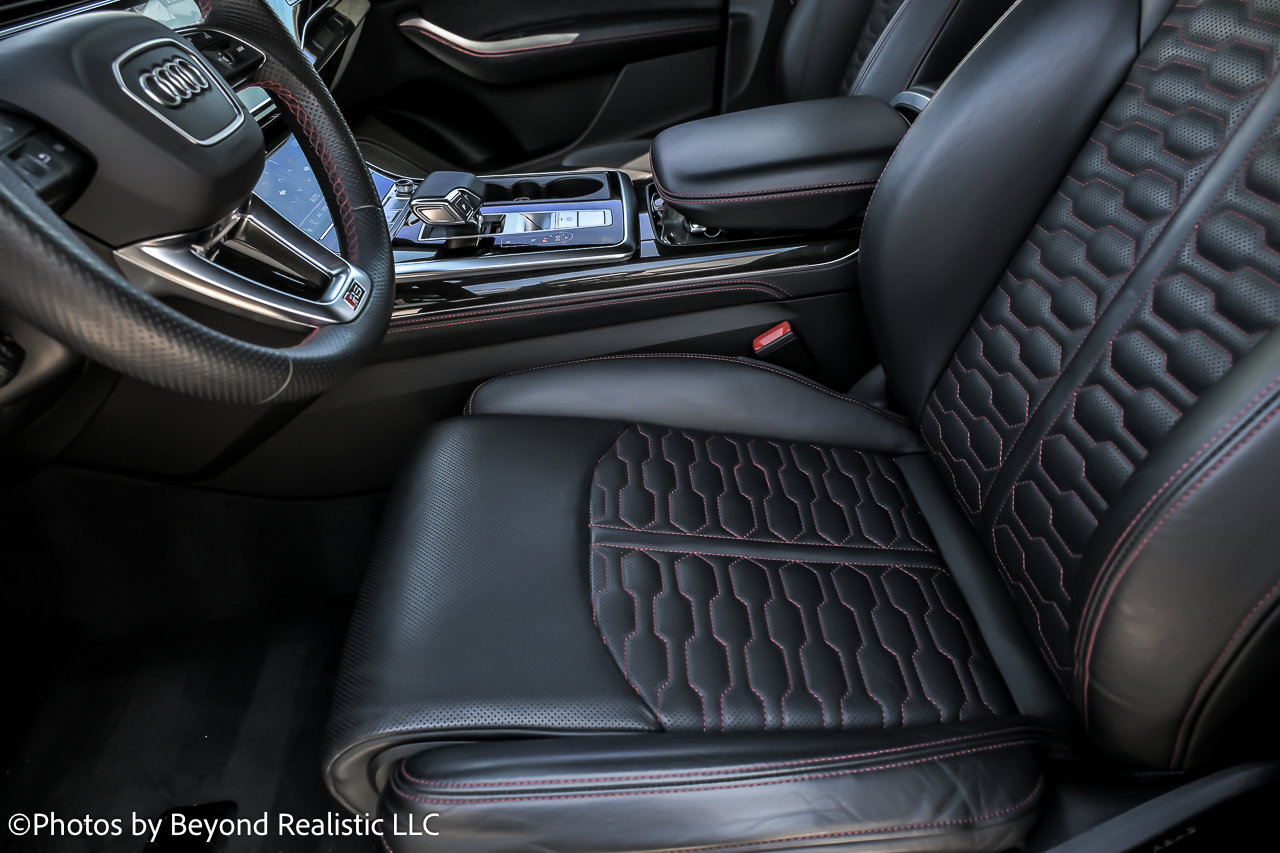 Used 2023 Audi RS Q8 image 25