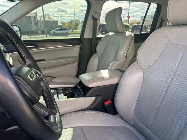 Used 2022 Jeep Grand Cherokee L Overland w/ Luxury Tech Group IV image 18