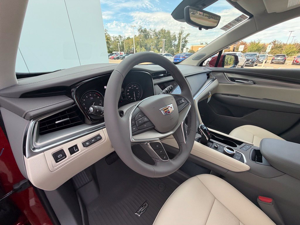 New 2026 Cadillac XT5 Premium Luxury w/ Driver Assist Package FWD image 15