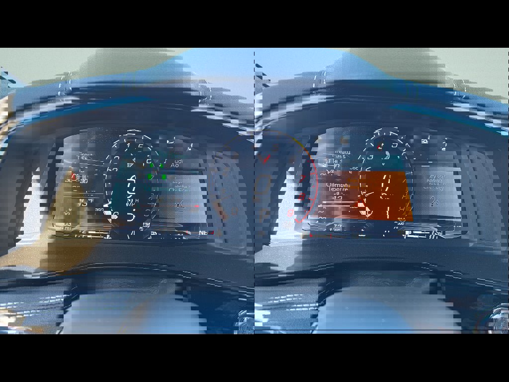 Used 2025 Chevrolet Corvette Z06 image 17