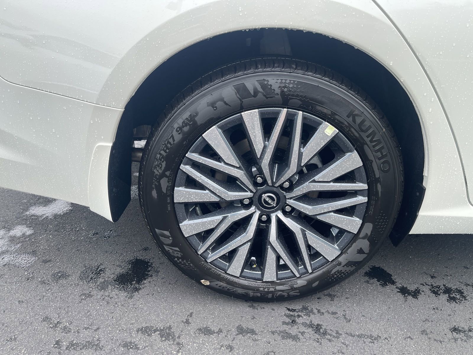 New 2025 Nissan Altima 2.5 SV image 31