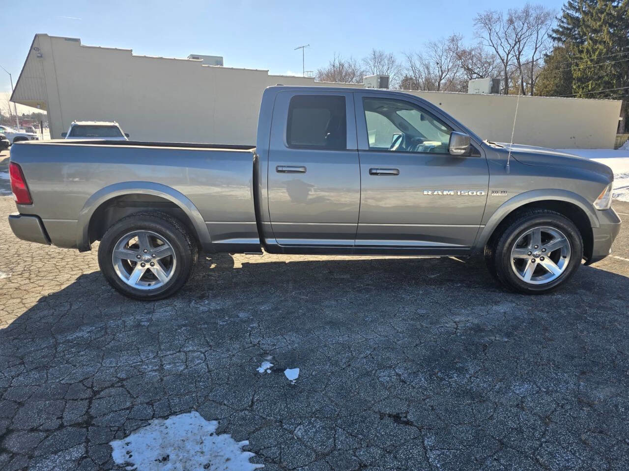 Used 2011 RAM 1500 Sport w/ Remote Start & Security Group image 5