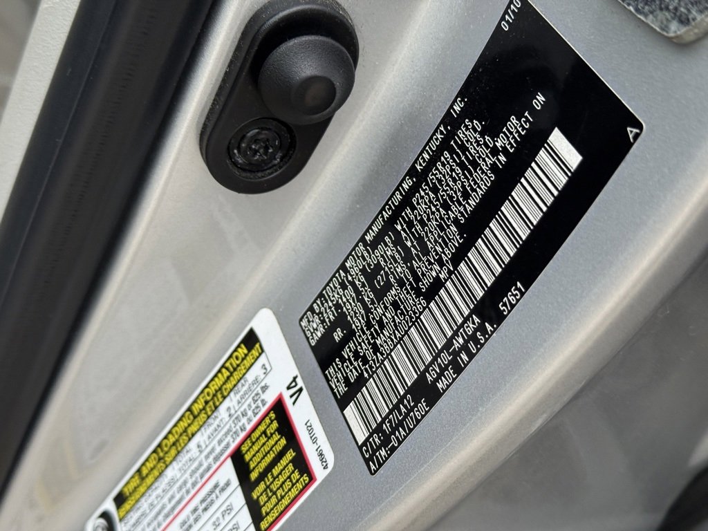 Used 2010 Toyota Venza image 10