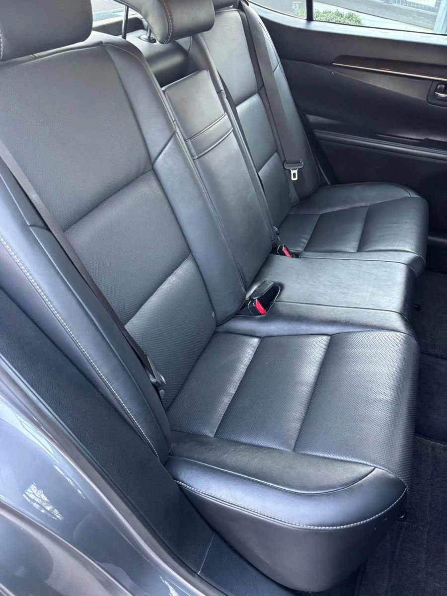 Used 2015 Lexus ES 350 w/ Premium Package image 13