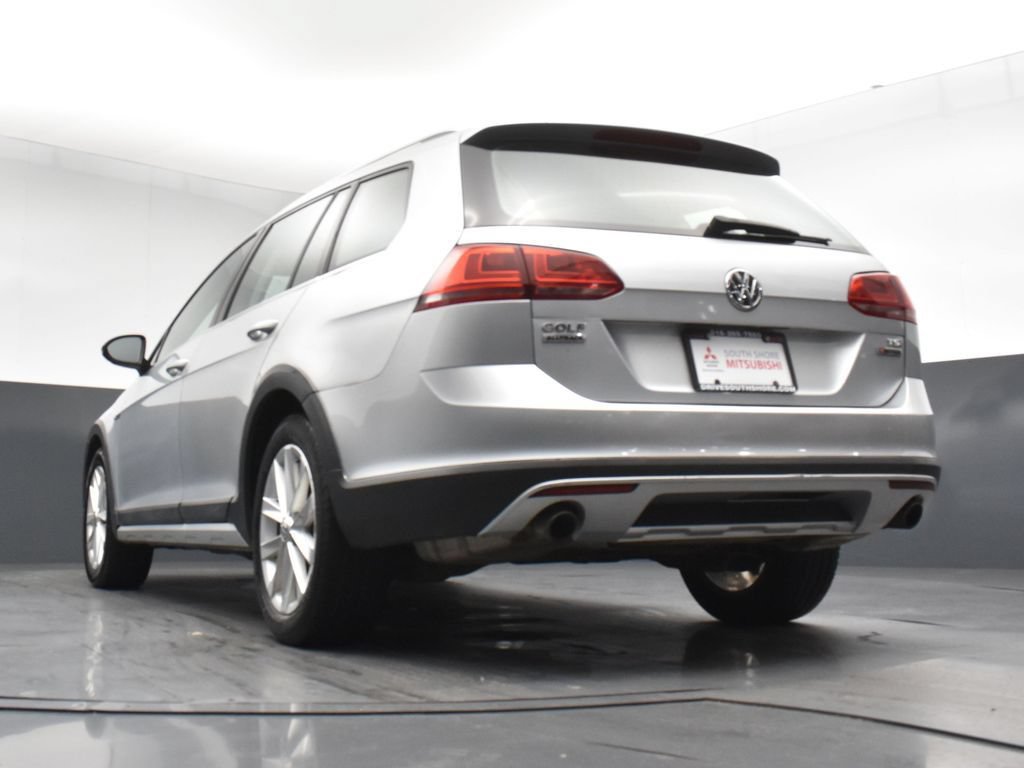 Used 2017 Volkswagen Golf Alltrack S AWD/4WD image 20