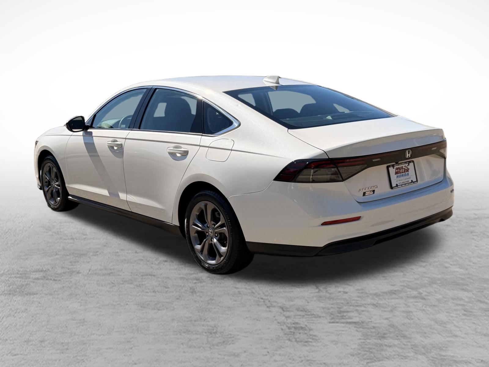 Used 2024 Honda Accord EX image 4