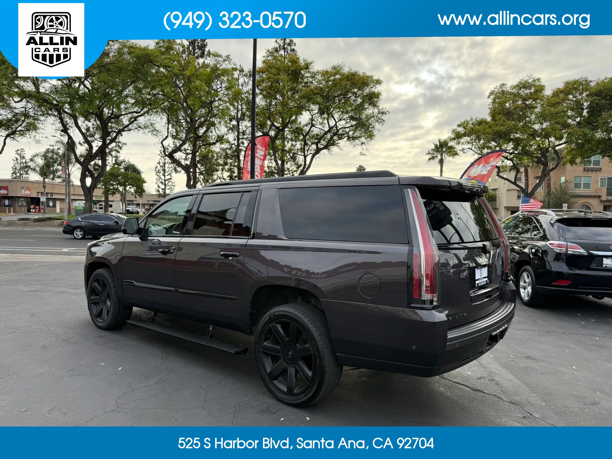 Used 2017 Cadillac Escalade ESV Luxury RWD image 6