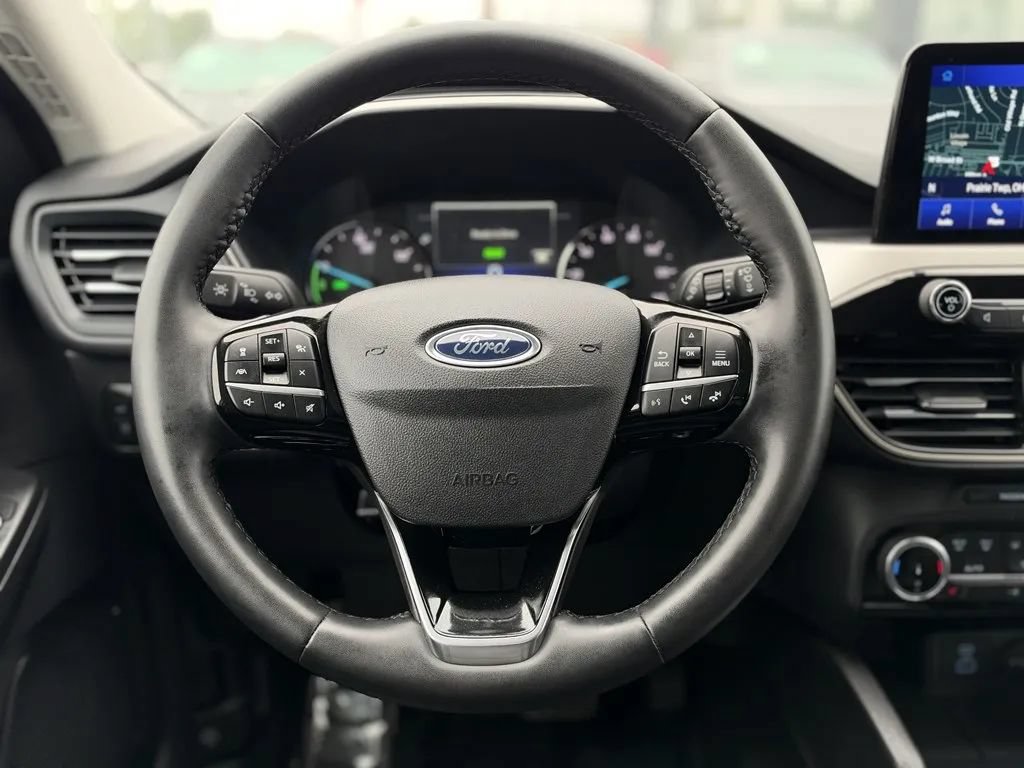 Used 2022 Ford Escape SEL FWD image 14