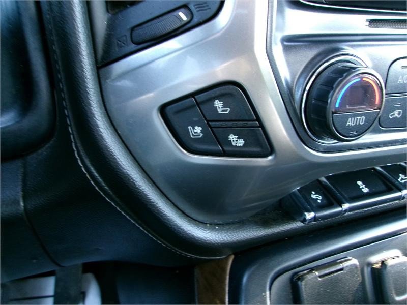 Used 2018 Chevrolet Silverado 1500 LTZ w/ Sport Package image 26