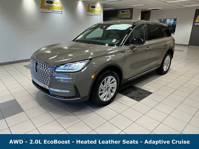 Used 2025 Lincoln Corsair AWD image 2