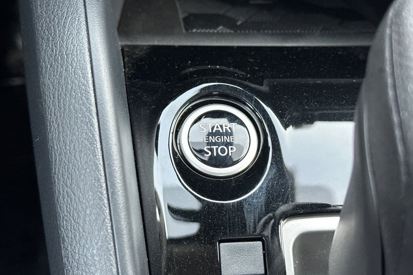 New 2025 Nissan Versa SV w/ Trunk Package image 18