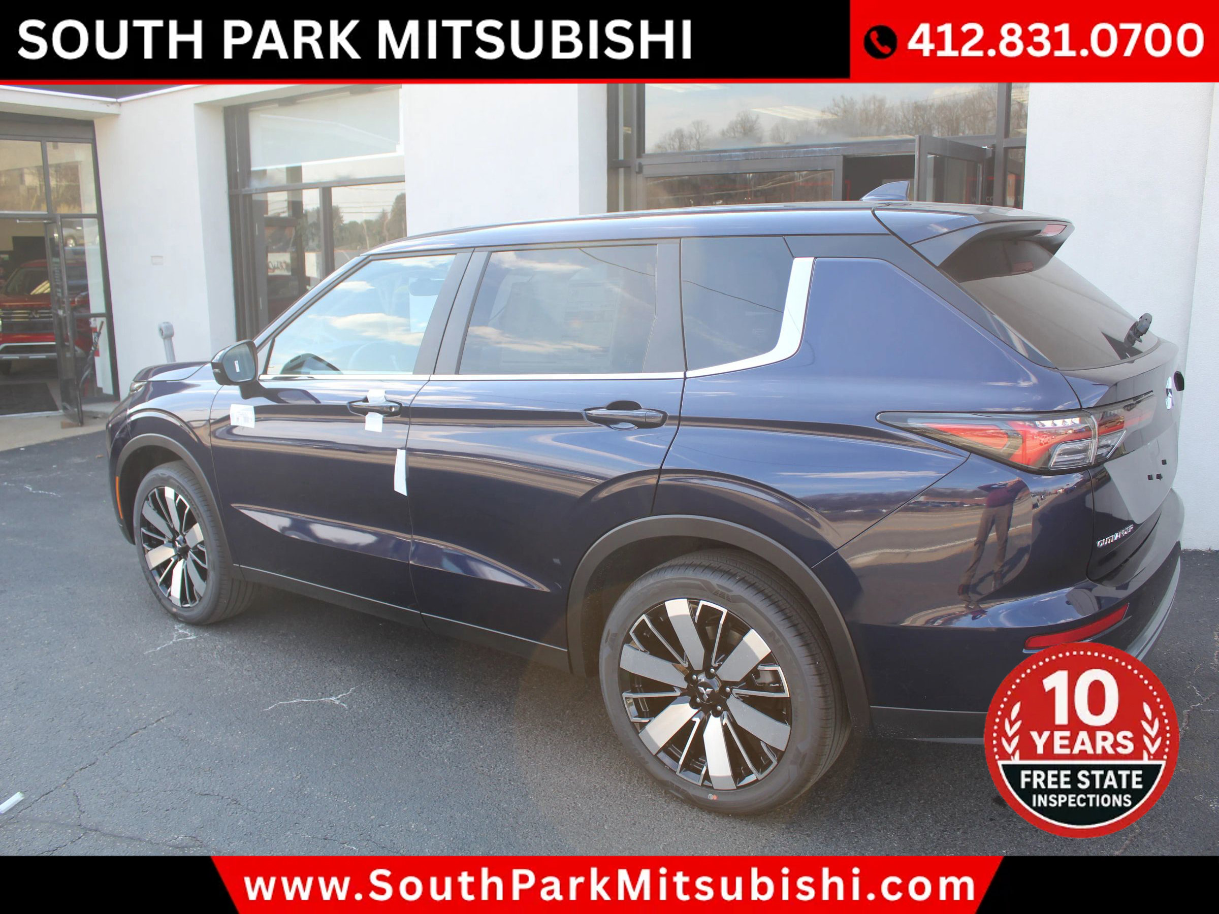 New 2025 Mitsubishi Outlander SE image 9