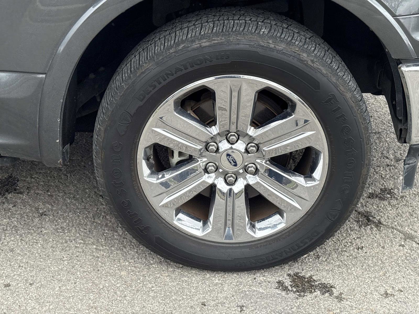 Used 2018 Ford F150 Lariat w/ Equipment Group 502A Luxury image 10