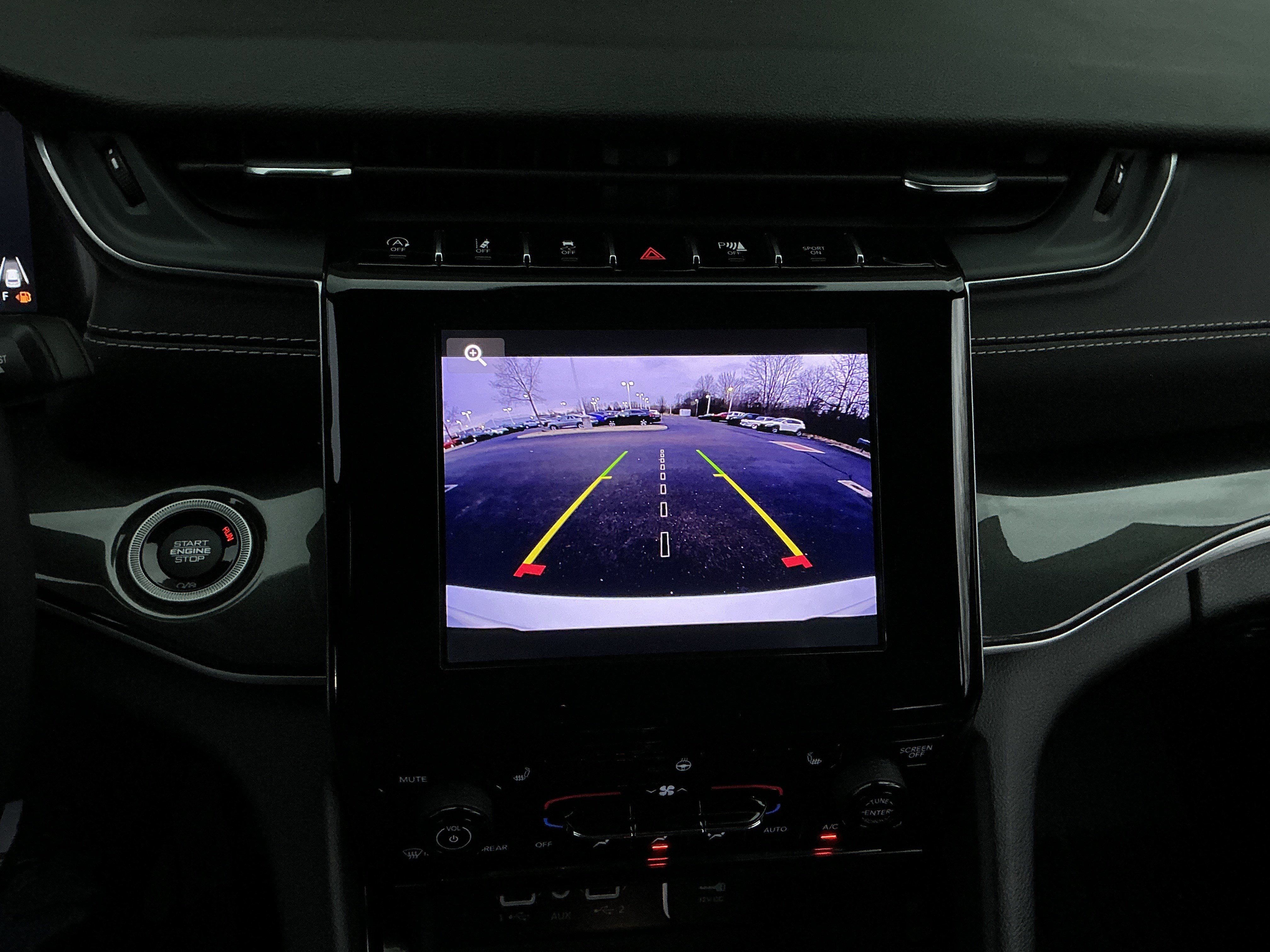 Used 2022 Jeep Grand Cherokee L Laredo image 10