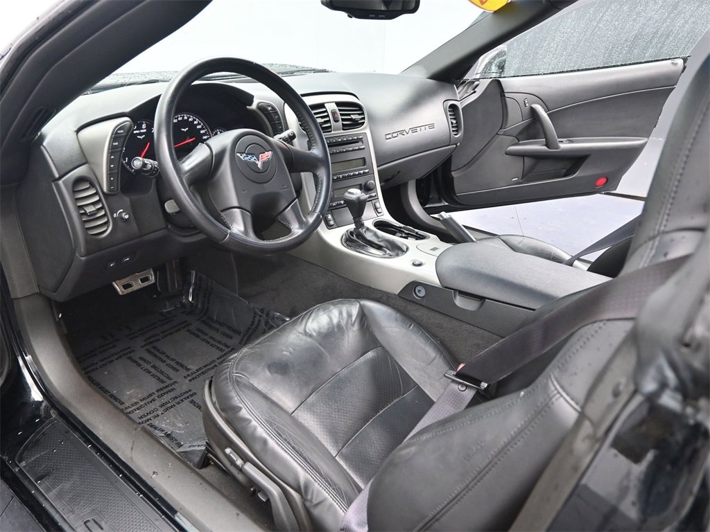 Used 2005 Chevrolet Corvette Coupe w/ Preferred Equipment Group image 12