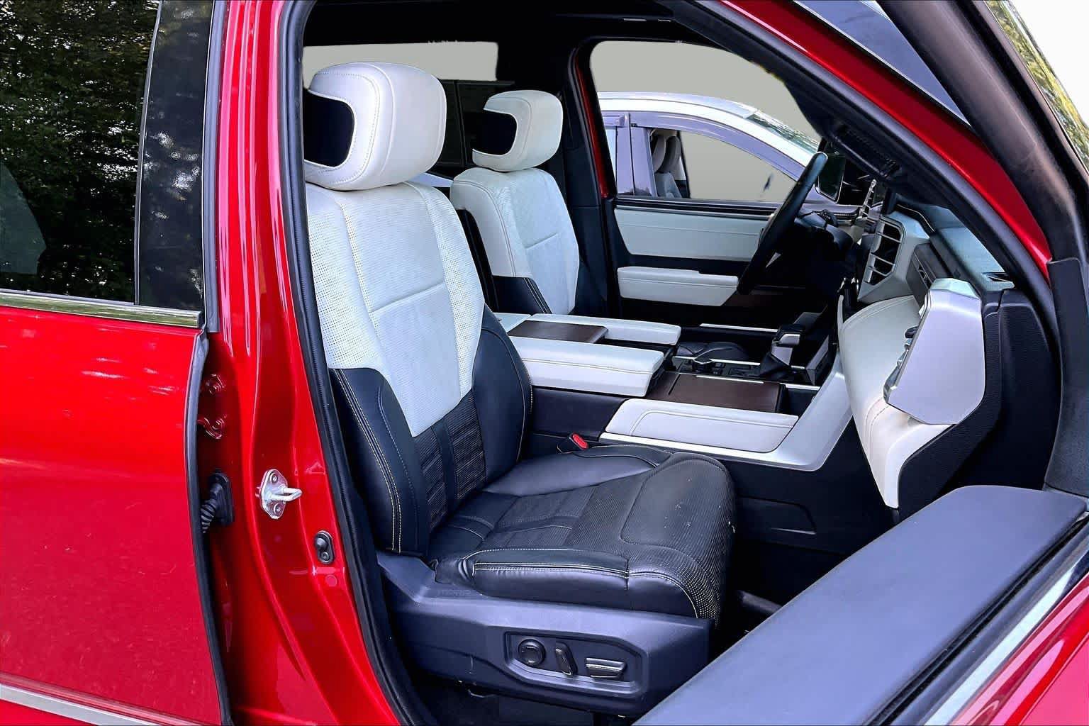 Certified 2023 Toyota Tundra Capstone AWD/4WD image 8