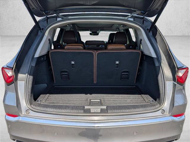 Certified 2023 Acura MDX FWD w/ Technology Package image 6