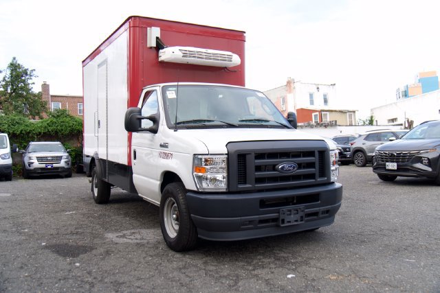 Used 2023 Ford E-350 and Econoline 350 Super Duty w/ Power Windows & Locks Group RWD 360° Tour
