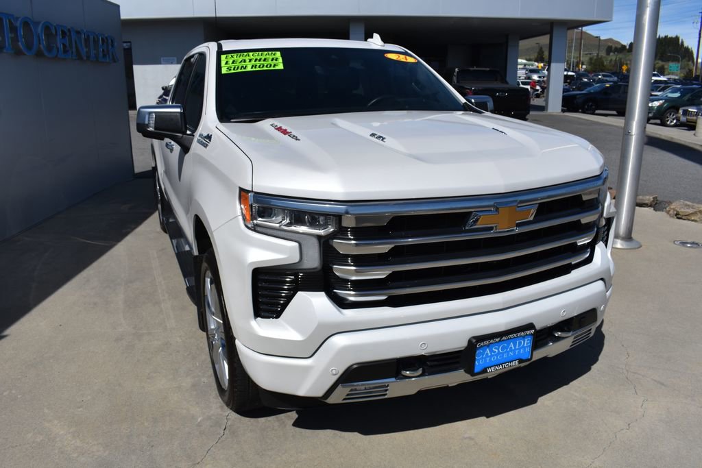 Certified 2024 Chevrolet Silverado 1500 High Country w/ Technology Package AWD/4WD image 10