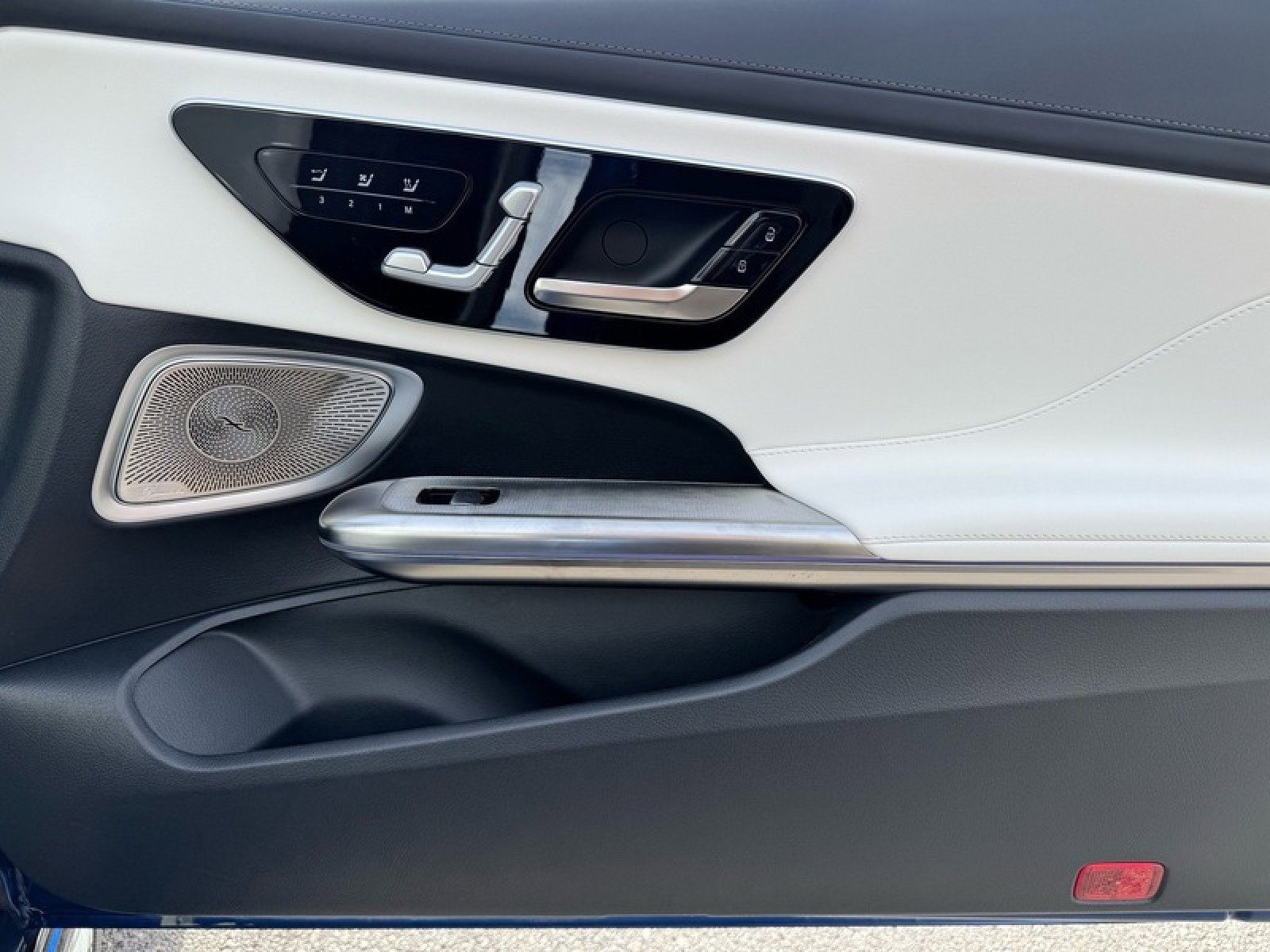 New 2026 Mercedes-Benz CLE 53 AMG 4MATIC Cabriolet image 20