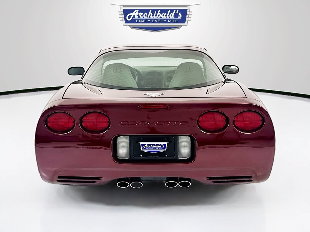 Used 2003 Chevrolet Corvette Coupe w/ Preferred Equipment Group RWD image 6