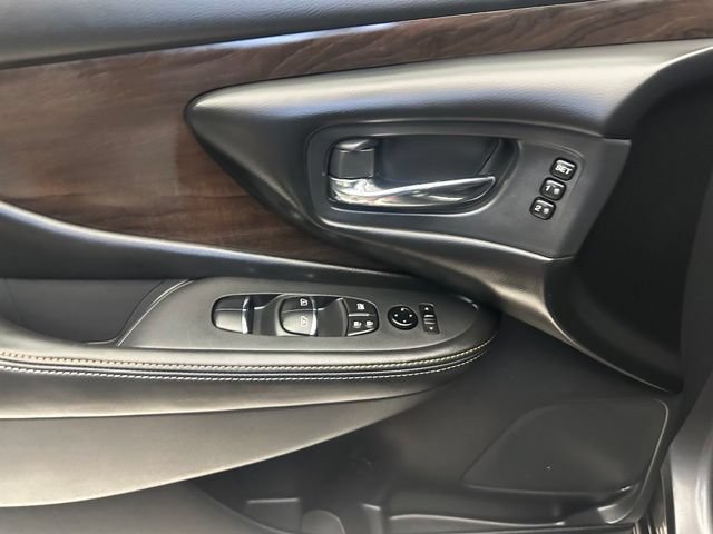 Used 2021 Nissan Murano Platinum w/ Cargo Package AWD/4WD image 22