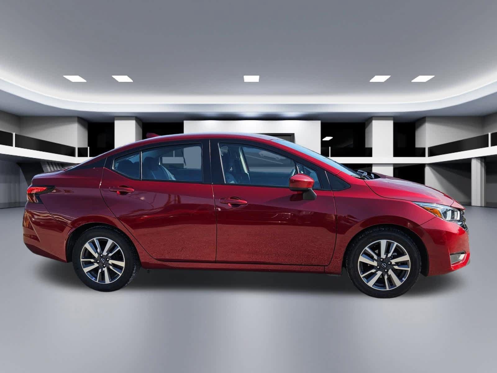 Used 2024 Nissan Versa SV FWD image 7