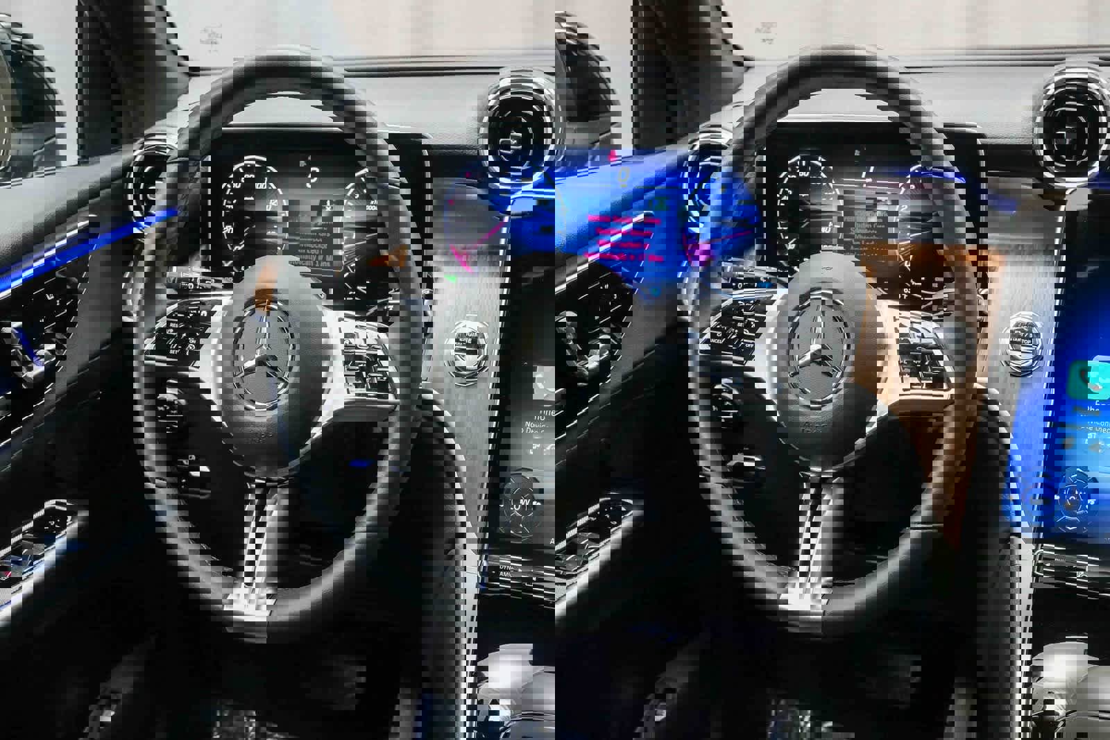 Certified 2025 Mercedes-Benz GLC 300 image 15